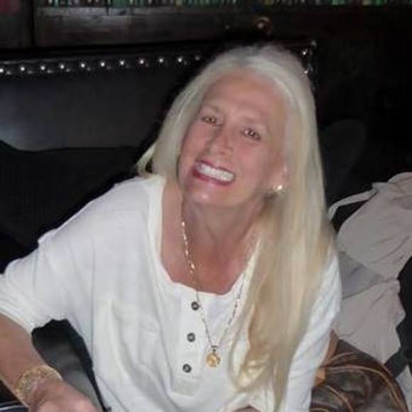 Meet your Posher, Edye - Picture 1 of 1